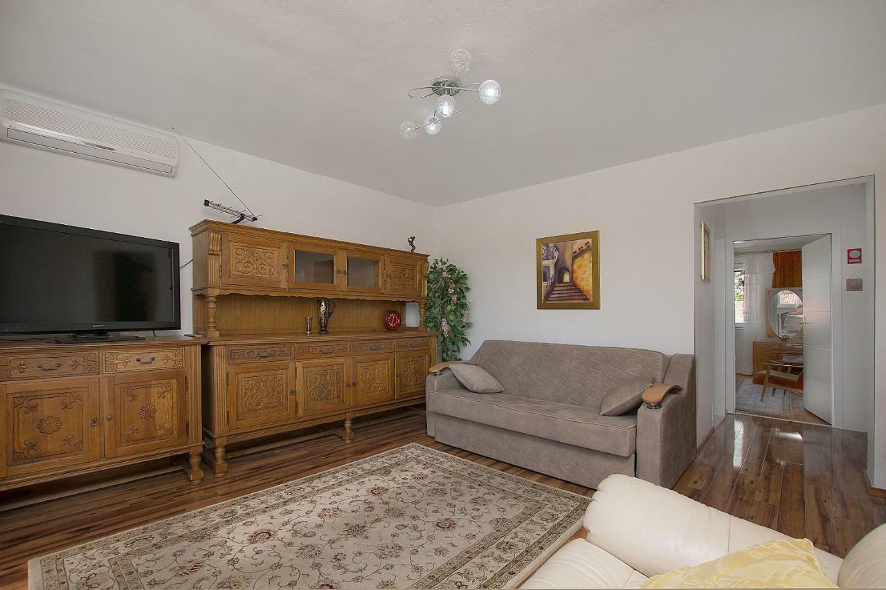 Apartment Nansy Omiš Cameră foto